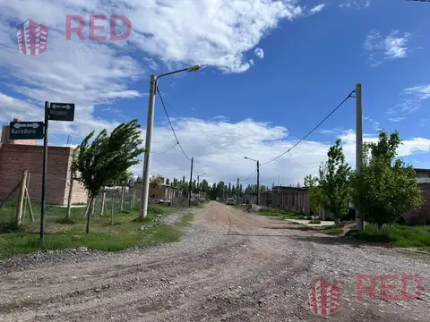 Terreno en Venta 20  mts Fondo