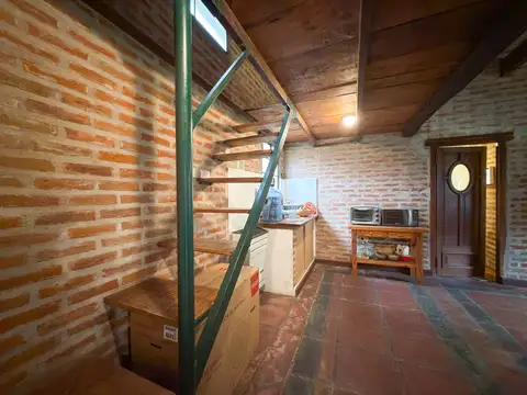 CASA EN VENTA BARRIO GOLF TANDIL
