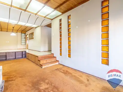 Casa 6 ambientes con 3 baños