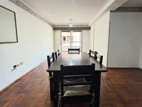 Chacabuco 480 , Piso 4