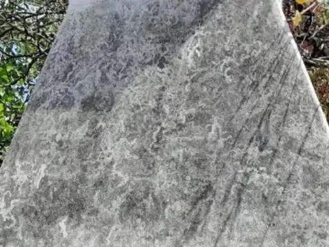 Tucumán e/ Juan A. Sarachaga y Jaime Balmes