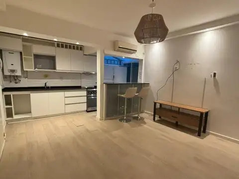 Departamento amplio COMO NUEVO 2 ambientes CON PATIO 47m2 APTO CREDITO Gurruchaga 2371