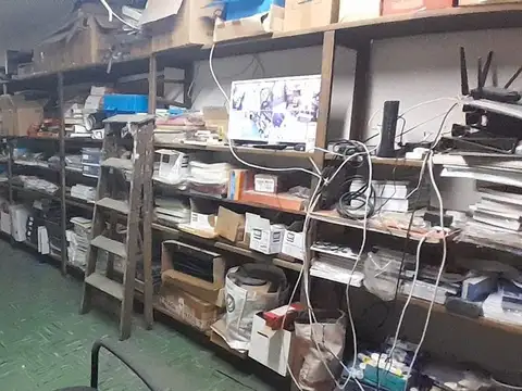 Local en Venta 62 años