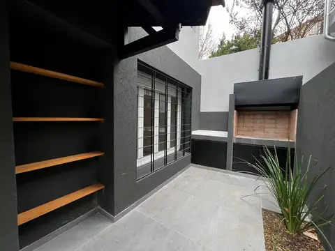 Depto Tipo Casa en Venta de 1 dormitorio