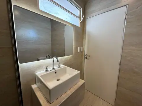 Depto Tipo Casa en Alquiler en Villa Ballester, $ 1.400.000