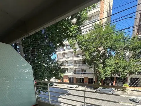 Departamento en Alquiler en Villa Pueyrredon, $ 600.000