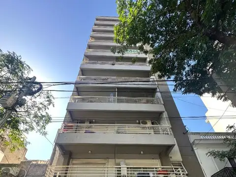 Depto monoambiente con balcon