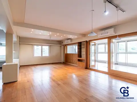 Venta Duplex en Belgrano para Remodelar. Vista Abierta!