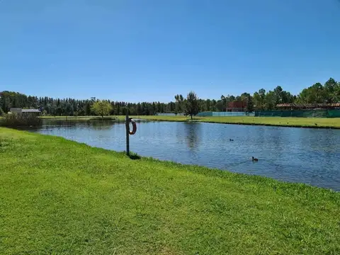 Terrenos en venta - 2.500mts2 - Club Miralagos II, La Plata