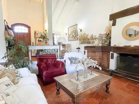 Casa en Venta al Oeste