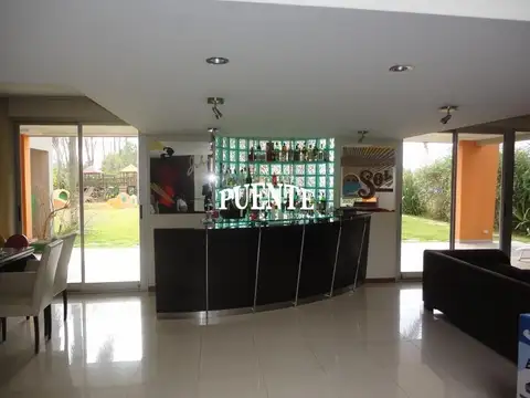 El Lauquen I Excelente Casa Minimalista al Lago!