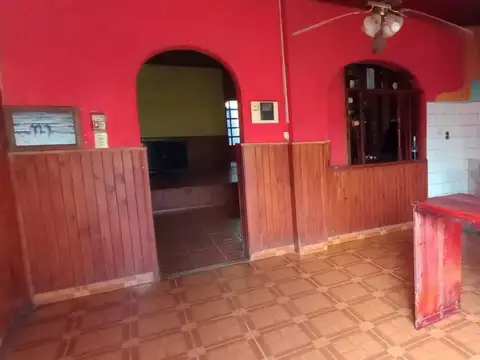 Venta Casa 4 ambientes Don Torcuato