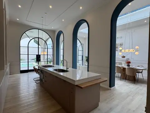 Casa en Venta en Abasto, USD 450.000