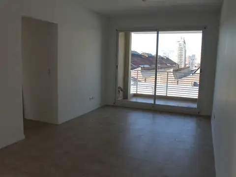 Excelente Semipiso 3 Amb Balcón Fte 70 Mts. Emilio Mitre 500. Caballito Sur
