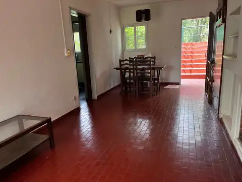 Departamento en Alquiler con 1 cocheras