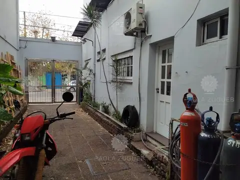 Estanislao Zeballos 1000