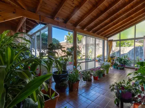 VENTA CHALET  TRES AMBIENTES PODESTA APTO CREDITO