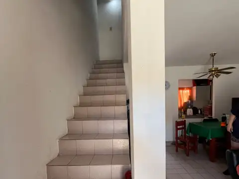 Depto Tipo Casa 4 ambientes con 1 baño