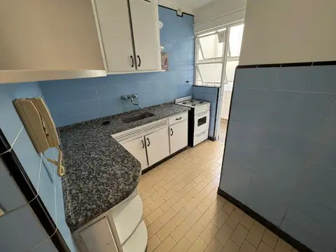 Departamento en Alquiler en Recoleta, $ 900.000