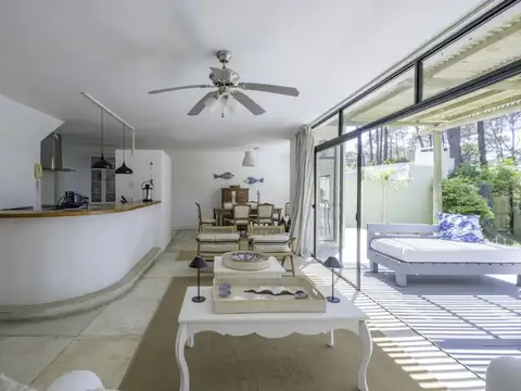 Casa en Alquiler Temporal en Punta del Este, USD 18.000