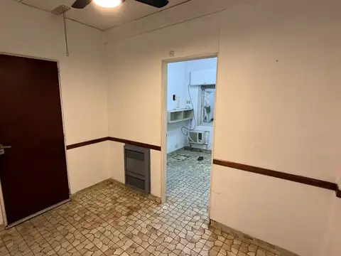 Oficina en Alquiler en Parque Patricios, $ 590.000