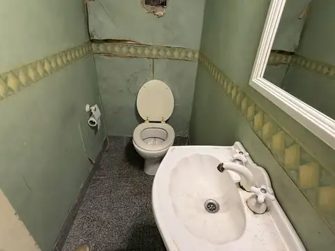 Departamento 3 Ambiente alquiler Parque Patricios para uso comercial o profesional