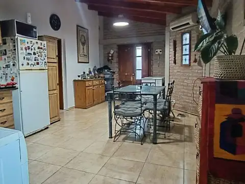 Casa en Venta en Villa Rivera Indarte, USD 129.900