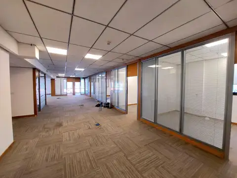 Oficina en Alquiler 20 años