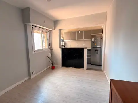 Departamento en Venta en Flores, USD 64.900