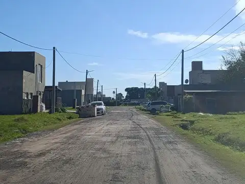 Terreno en Venta B° Jardin de los Pioneros 2da Etapa.