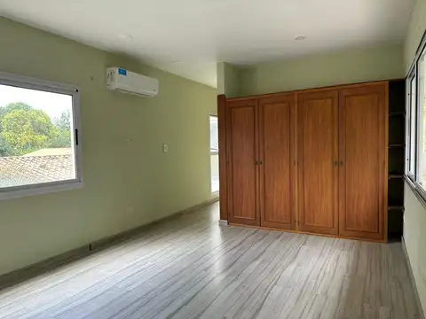 CASA EN VENTA LOS PINOS 2 DORM APTA CREDITO