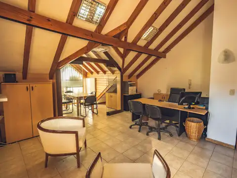 Oficina en Venta en San Martin de los Andes, Lácar