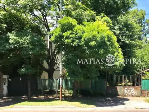 Terreno en Venta en Castelar, USD 400.000