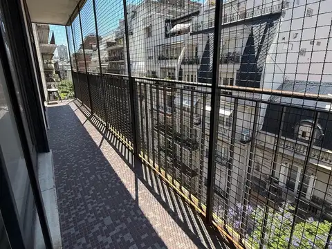 Departamento 5 ambientes con 4 baños