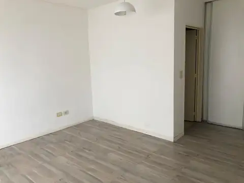 Guardia Vieja 3800, Piso 1