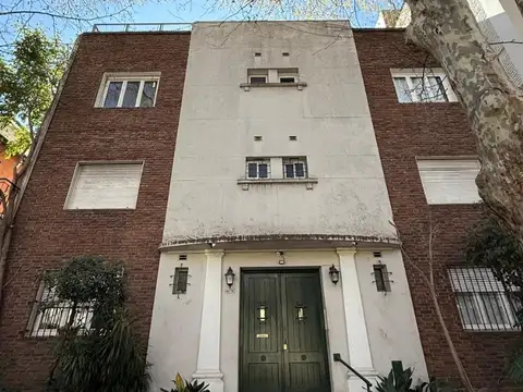 ALQUILER DEPARTAMENTO 2 AMBIENTES AL FRENTE PRIMER PISO POR ESCALERA BELGRANO R