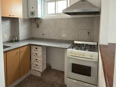 Departamento en Alquiler en Belgrano R, $ 650.000