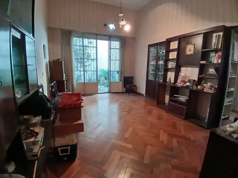 *Reservado* Depto 3 amb con dependencia con gran patio!