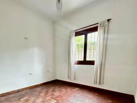 Depto Tipo Casa en Alquiler de 2 ambientes