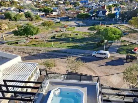 Departamento 15 ambientes con 9 baños