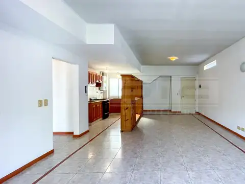 Departamento en Alquiler en Florida Mitre/Este, $ 1.300.000