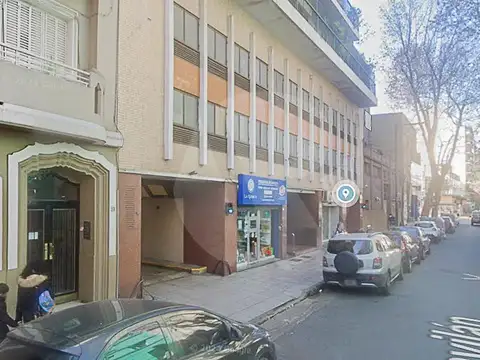 Excelente cochera en Inmejorable ubicación  bajas expensas  OPORTUNIDAD 