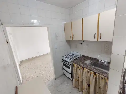Departamento en Alquiler en Lanús, $ 550.000