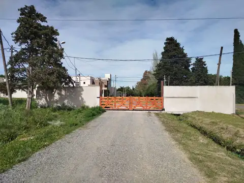 calle 166 y 41bis S/N