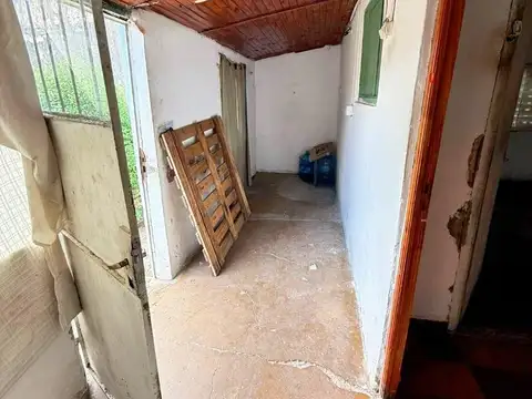 Propiedad en venta próxima al centro, sanatorios, colegios.