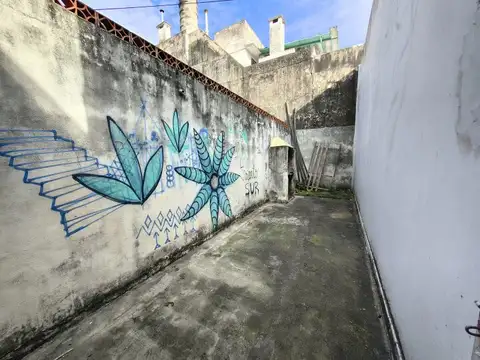 Depto Tipo Casa en Venta de 5 ambientes