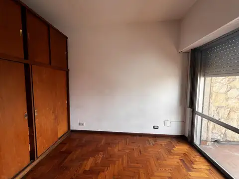 Departamento 4 ambientes con 2 baños