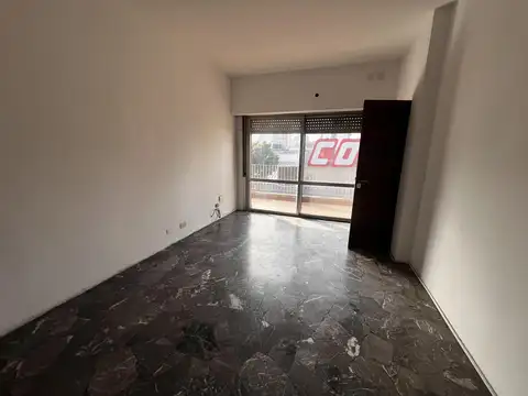 Departamento en Alquiler de 4 ambientes