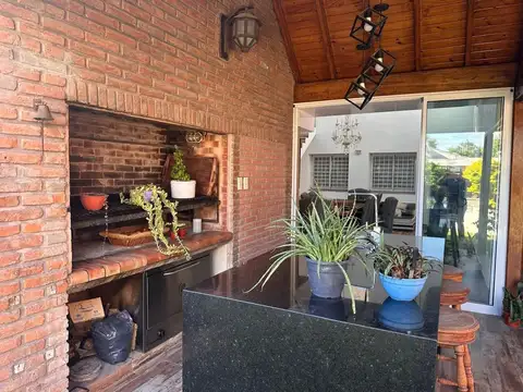Casa en Venta al Oeste