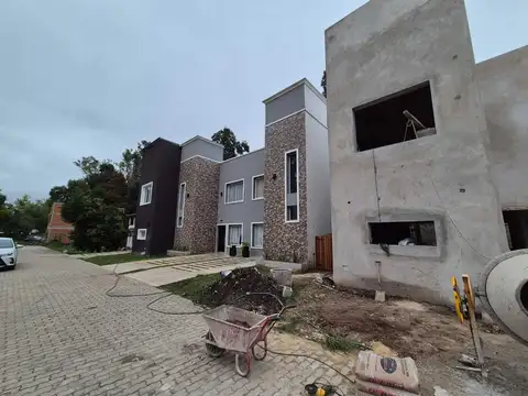 Casa en Venta 1 año